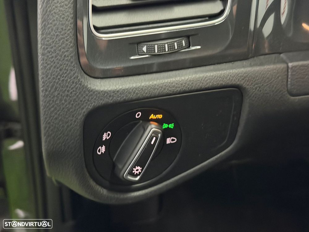 VW Golf 1.0 TSI Confortline - 8