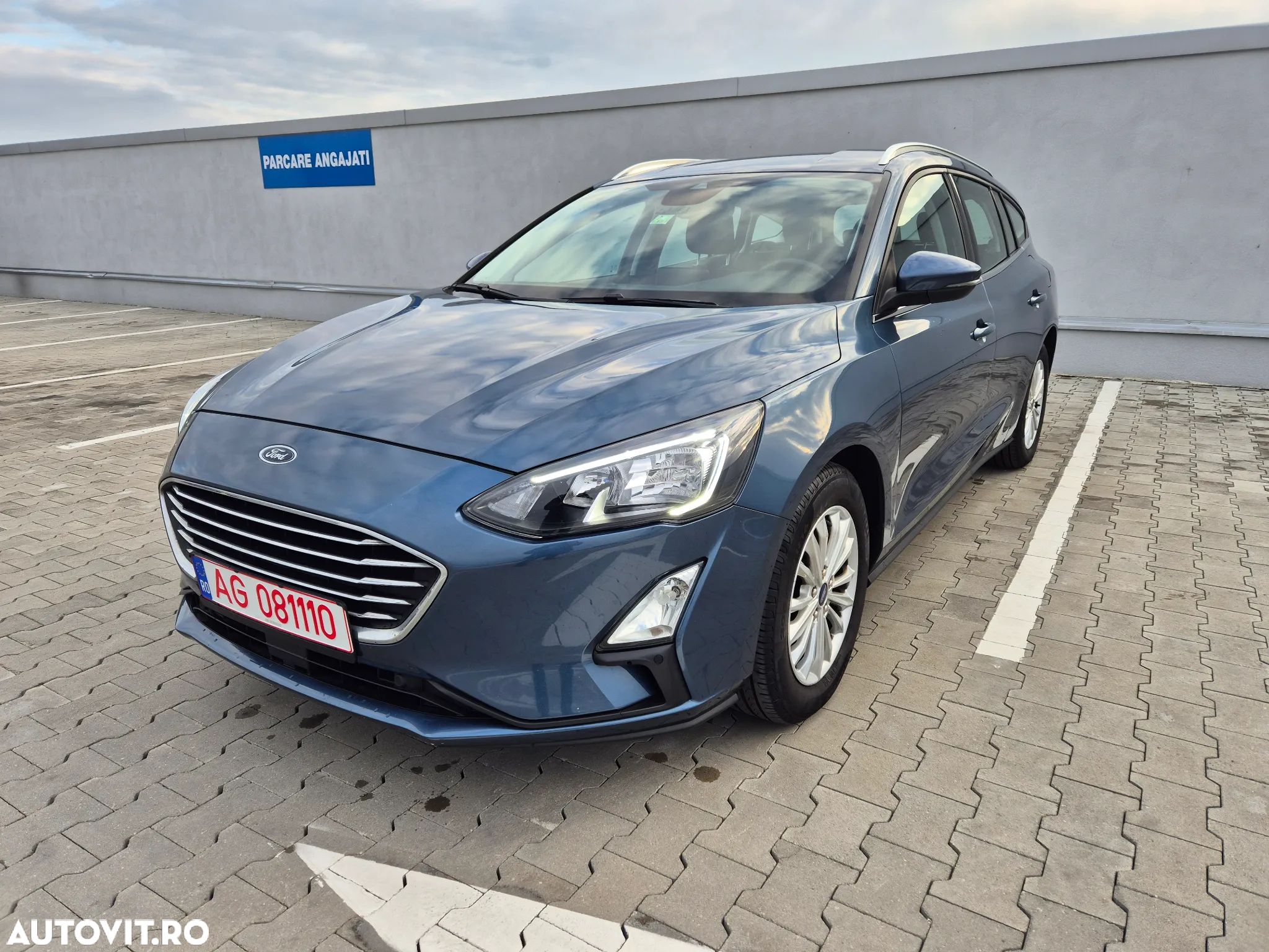 Ford Focus 1.0 EcoBoost Start-Stopp-System TITANIUM - 1