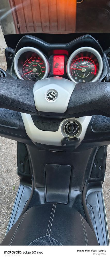 Yamaha X-max - 10
