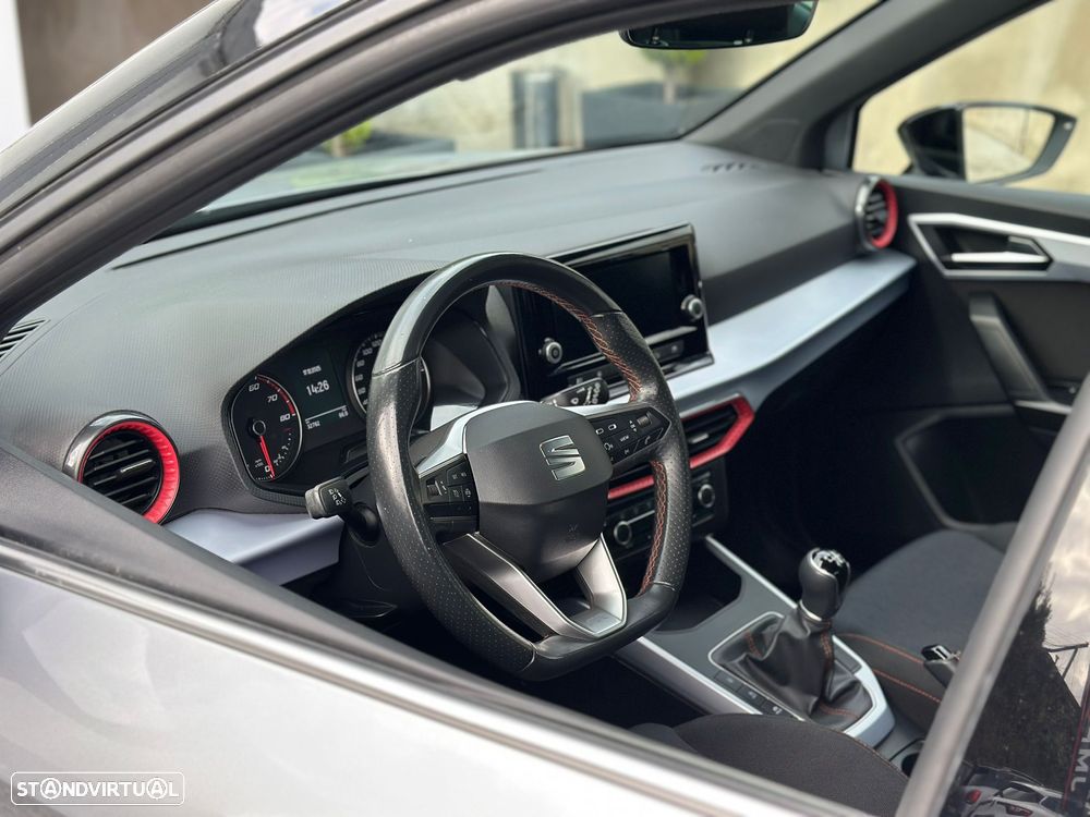 SEAT Arona 1.0 TSI FR - 10