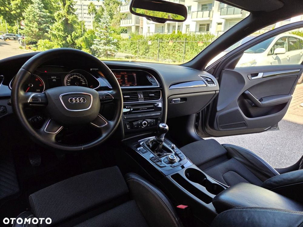 Audi A4 Limousine 2.0 TDI - 33