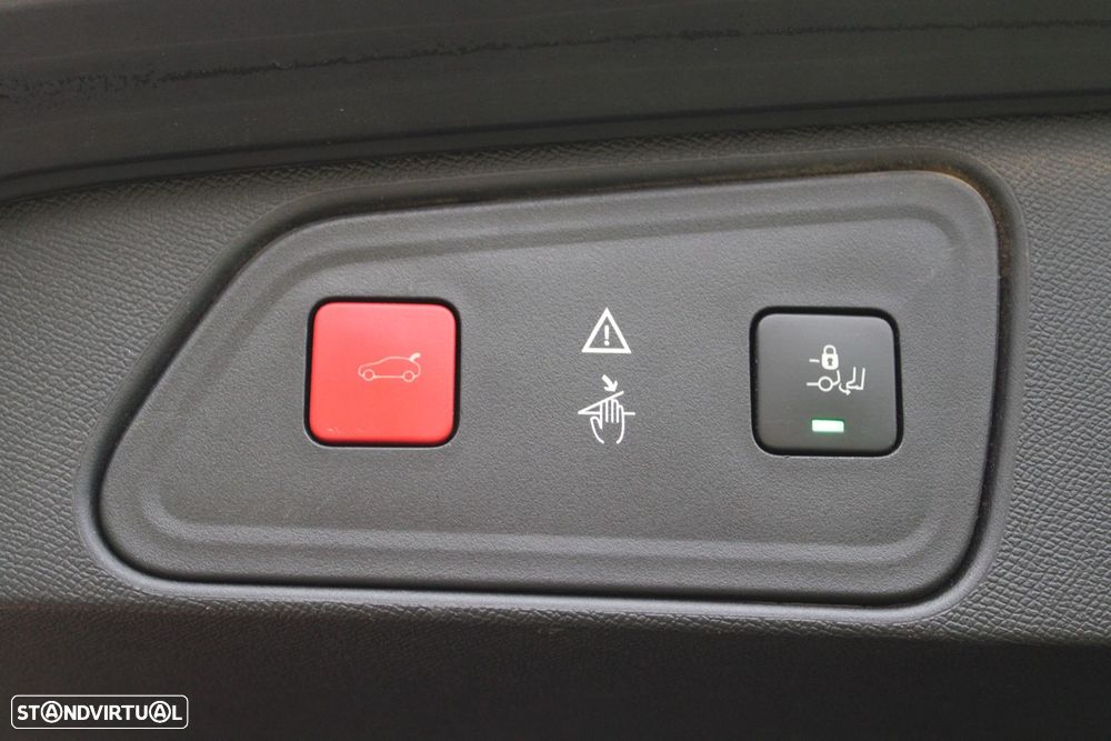 Peugeot 3008 2.0 BlueHDi GT Line EAT8 - 29