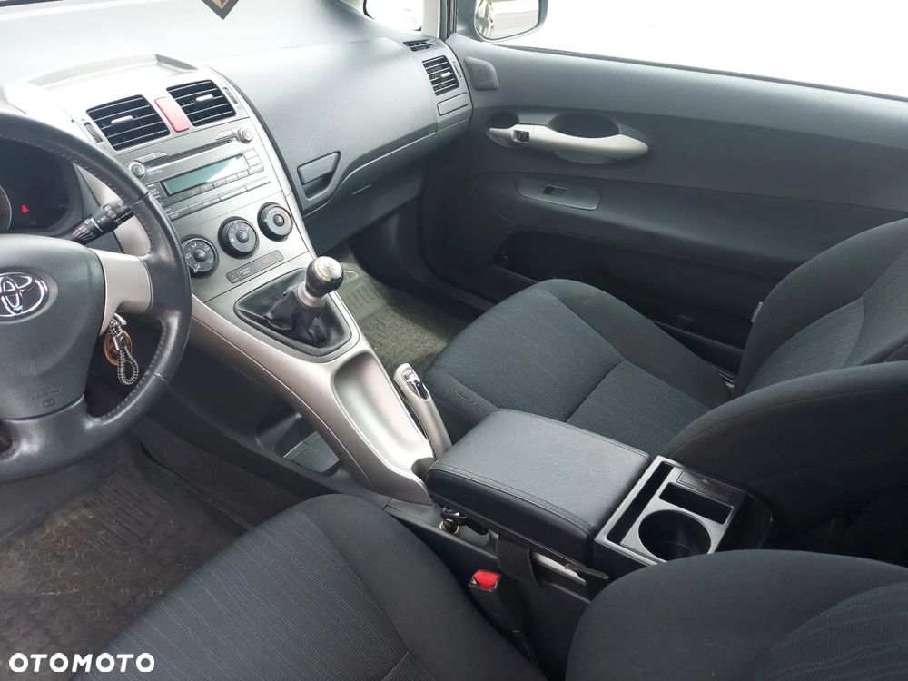 Toyota Auris 1.6 VVT-i Luna - 18