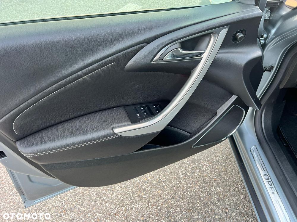 Opel Astra 1.4 Turbo Edition Sport - 25