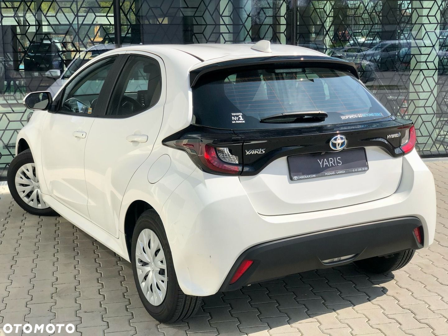 Toyota Yaris - 11