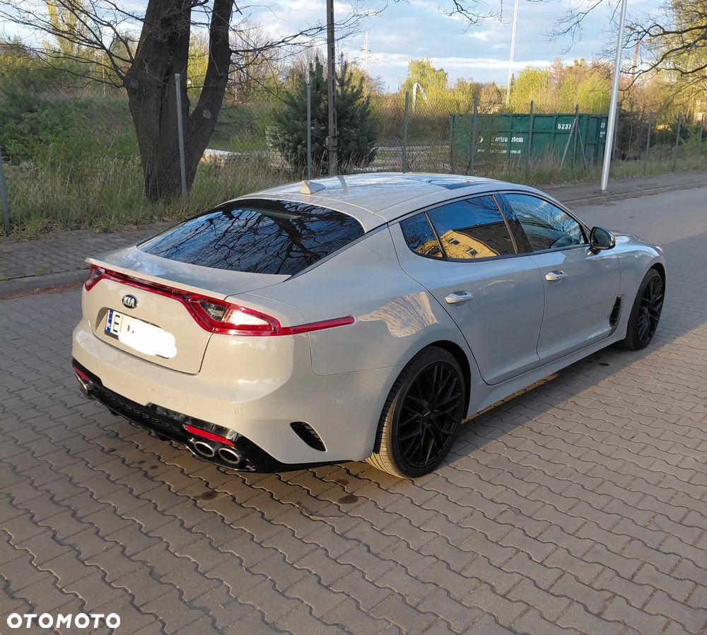 Kia Stinger 3.3 T-GDI AWD GT - 7