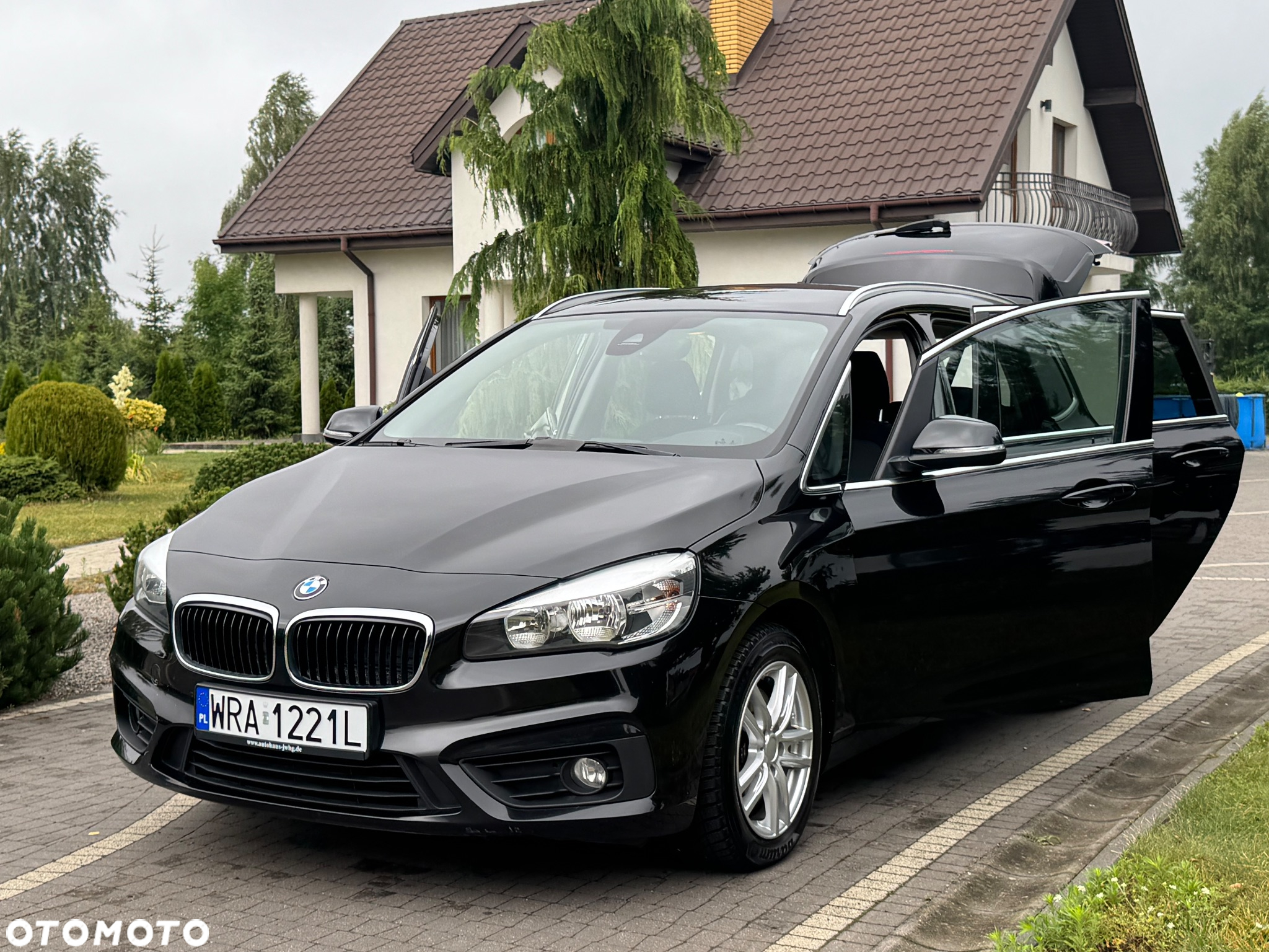 BMW Seria 2 218d Active Tourer - 12
