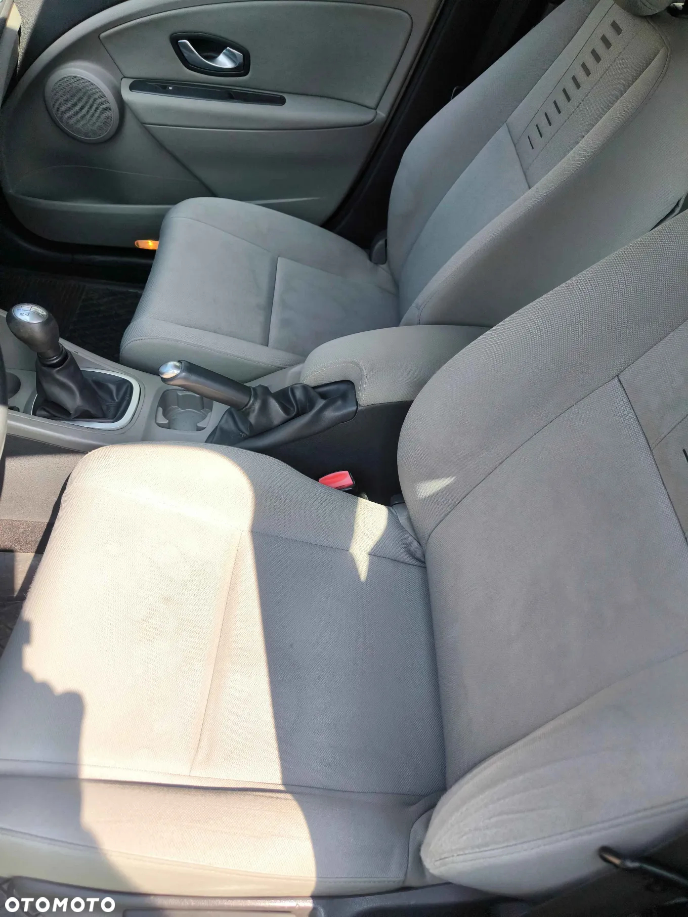 Renault Megane 1.5 dCi Authentique - 12