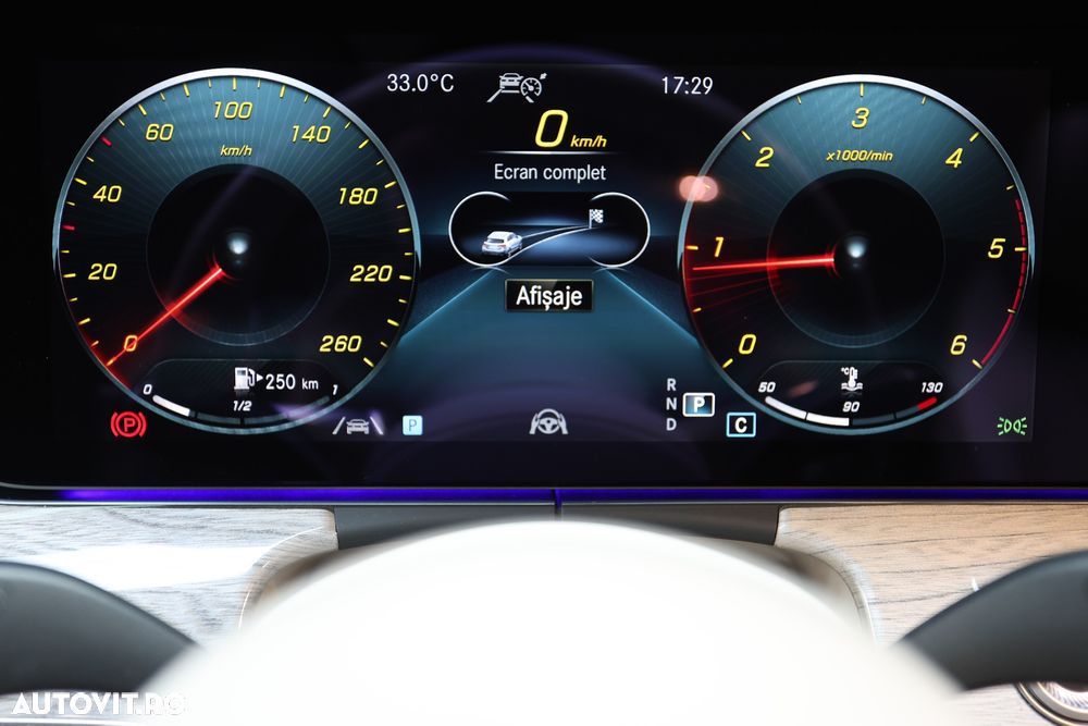 Mercedes-Benz E 220 d Coupe 9G-TRONIC AMG Line - 27