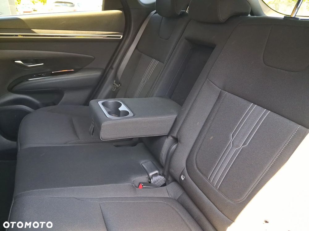 Hyundai Tucson 1.6 T-GDi HEV Executive 4WD - 21