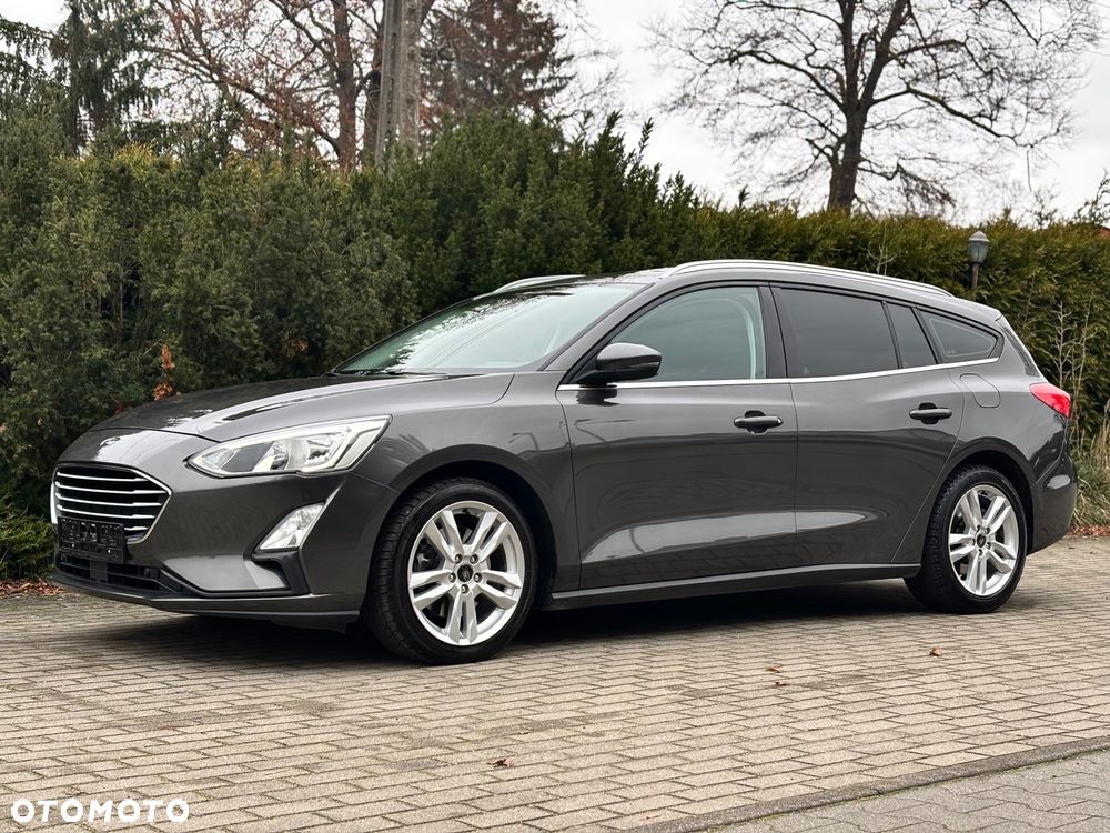 Ford Focus 1.0 EcoBoost STart-Stopp-System TITANIUM - 3