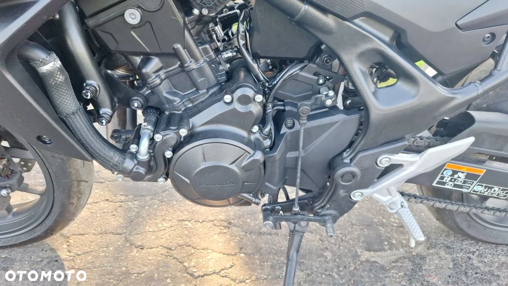 Honda Hornet - 22