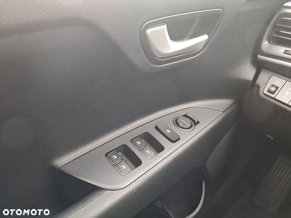 Kia Stonic 1.2 M - 20