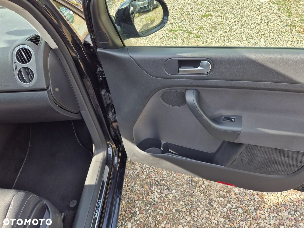 Volkswagen Golf Plus 1.2 TSI BlueMot Comfortline - 19