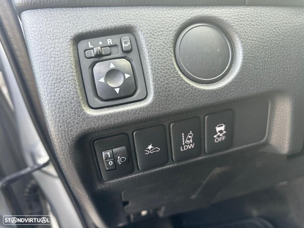 Mitsubishi L200 2.3 DI-D Strakar Space Cab Intense 4WD - 16