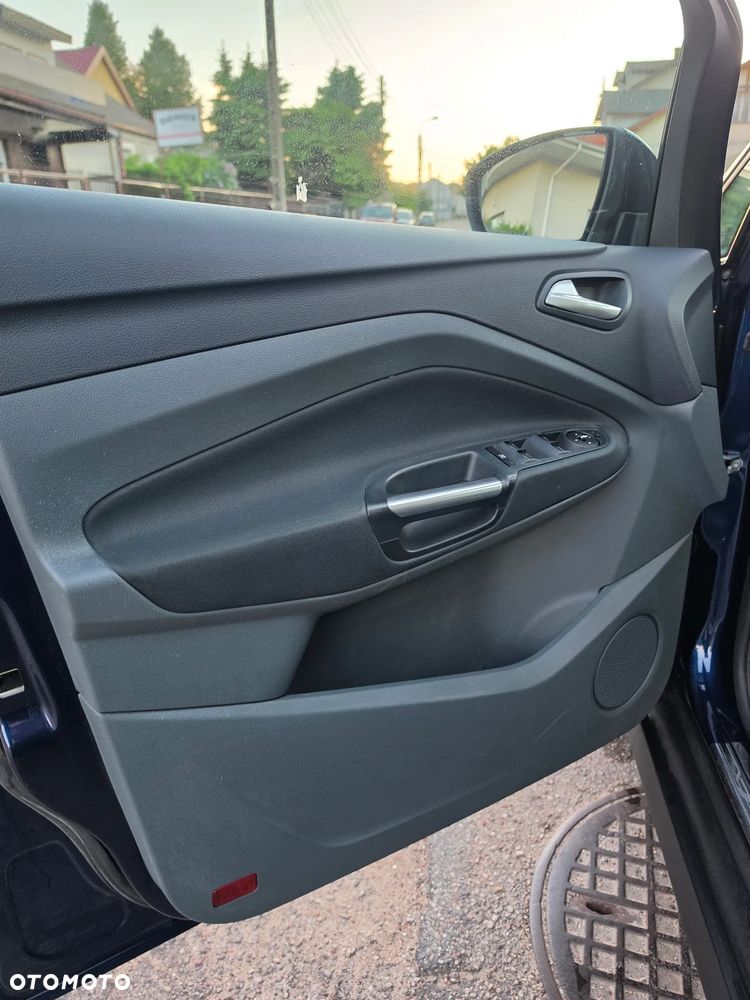 Ford C-MAX 1.6 TDCi Edition - 17