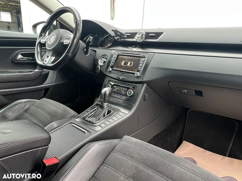 Volkswagen Passat 2.0 TDI DPF DSG R-Line Edition Plus - 24