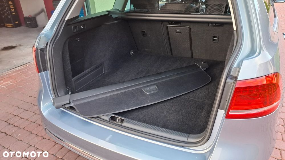 Volkswagen Passat 2.0 TDI Highline DSG - 36