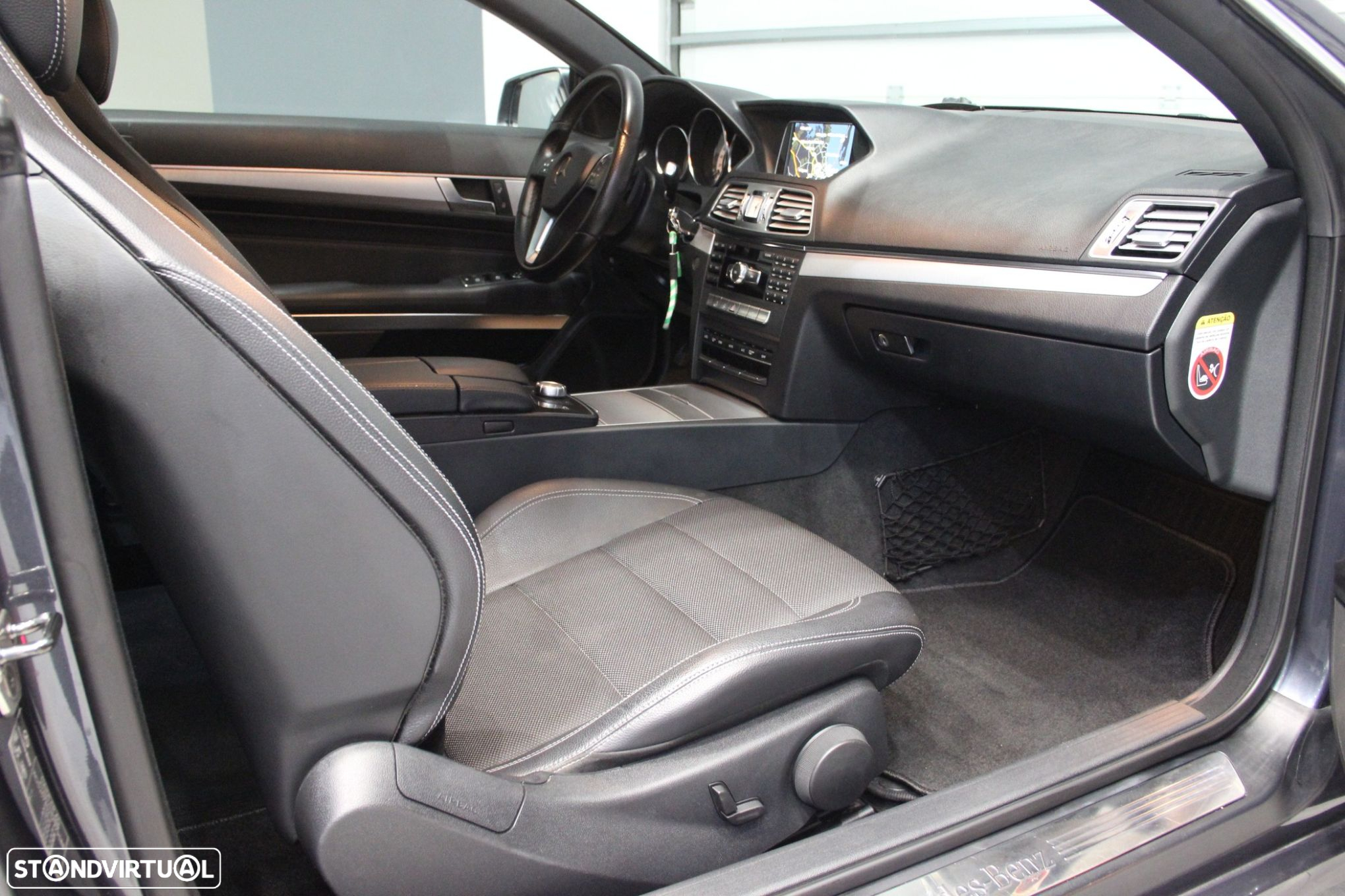 Mercedes-Benz E 220 CDi Avantgarde BE Auto - 17