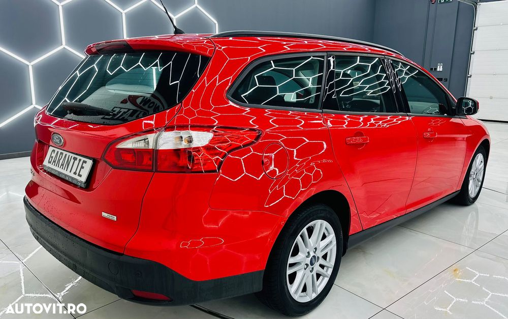 Ford Focus 1.6 TDCI DPF Trend - 4