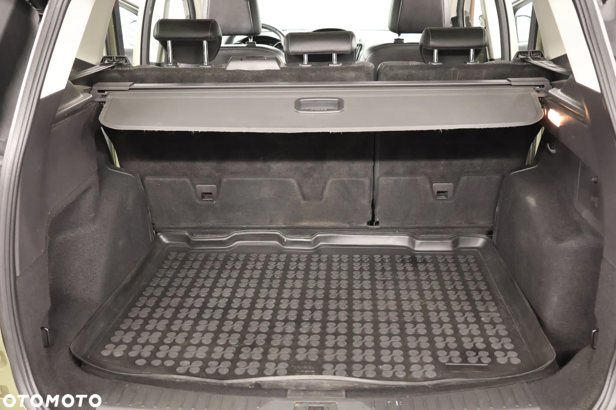 Ford Kuga 2.0 TDCi 4WD Trend - 13