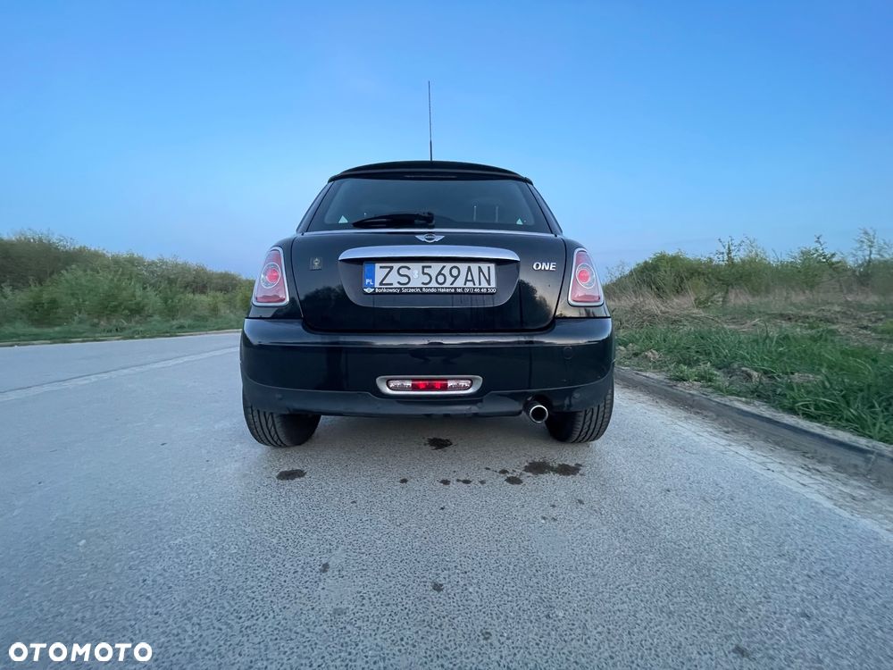 MINI ONE Standard - 12