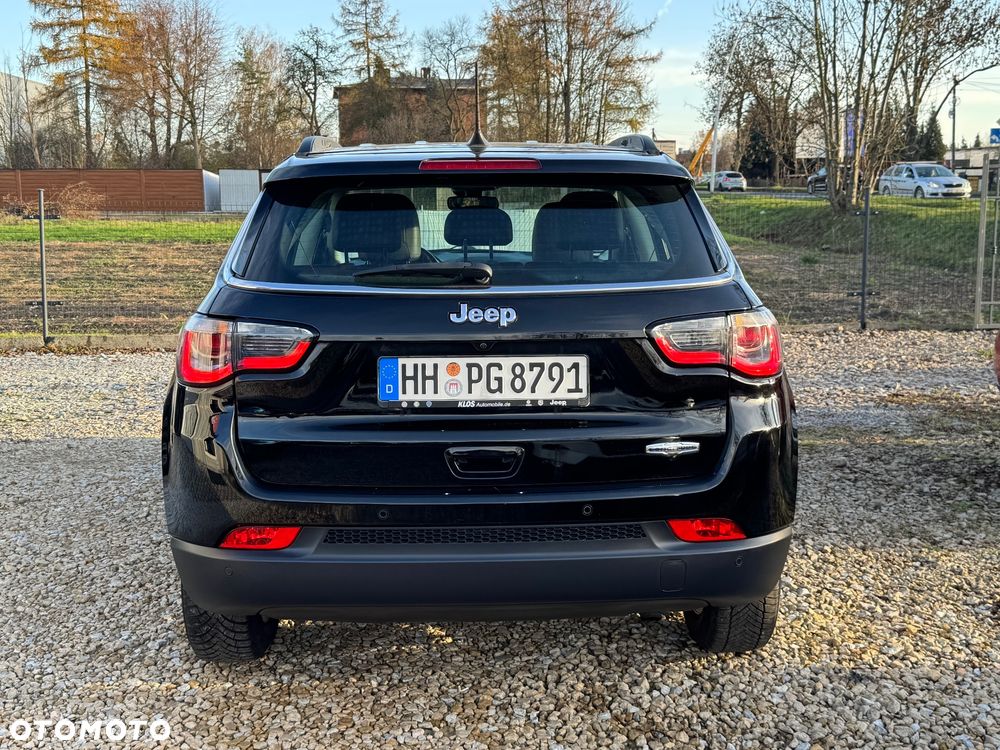 Jeep Compass - 10