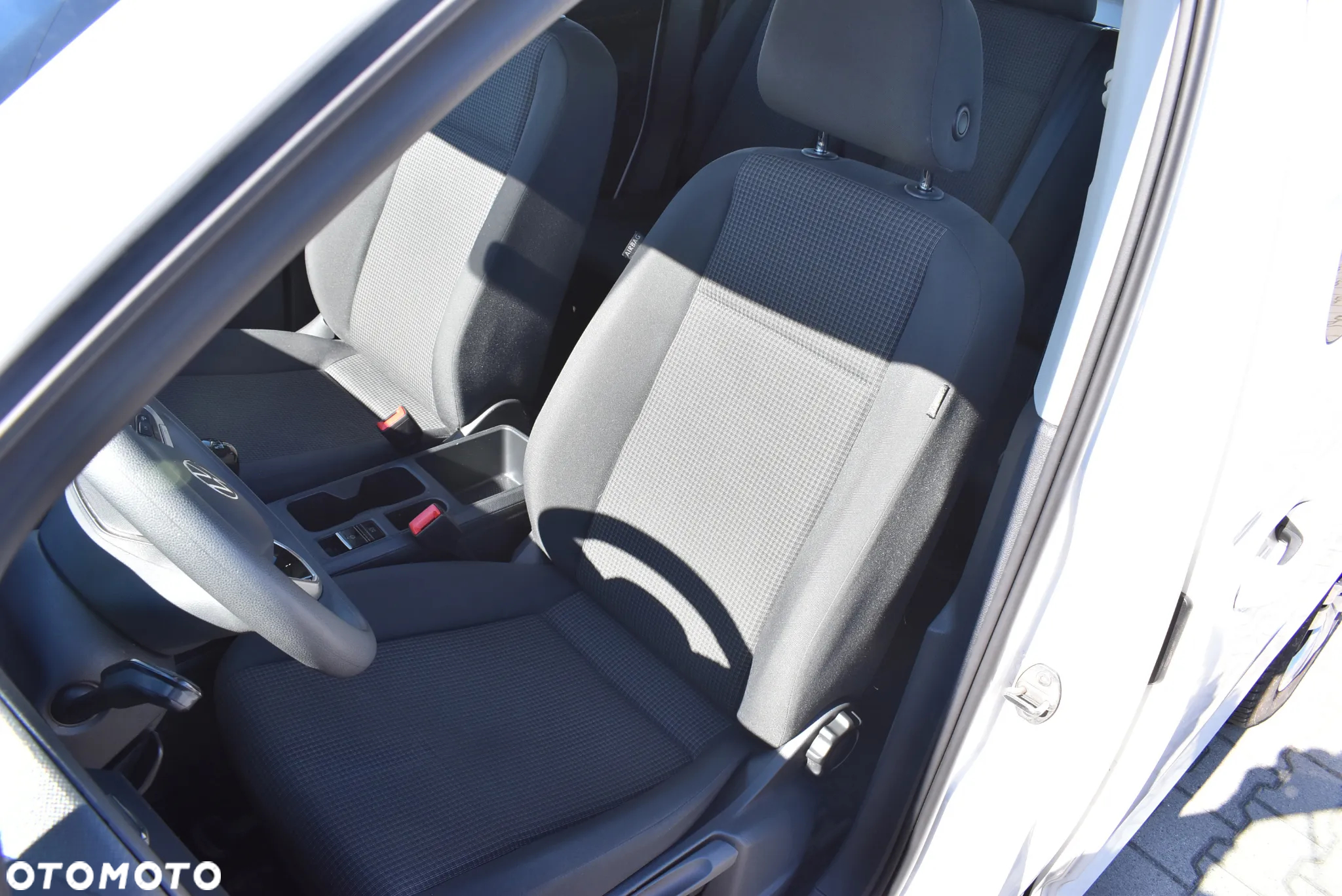 Volkswagen Caddy - 11