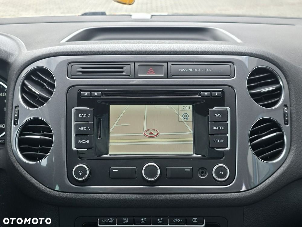Volkswagen Tiguan - 14