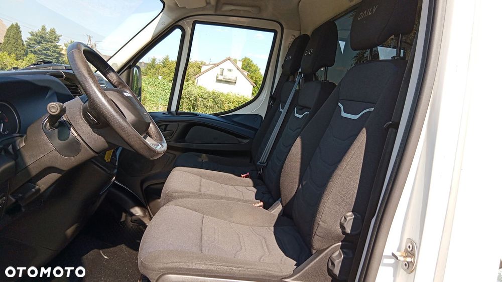 Iveco DAILY 35S16A HI-MATIC - 16