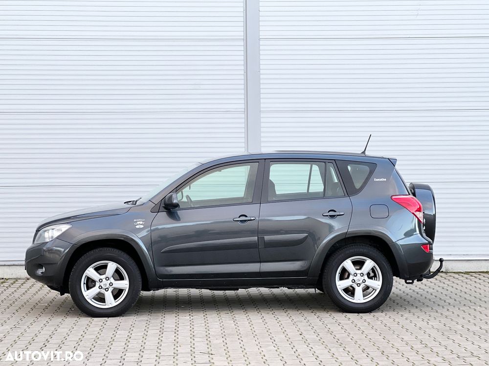 Toyota RAV4 2.2 D-4D 4x4 Executive - 2