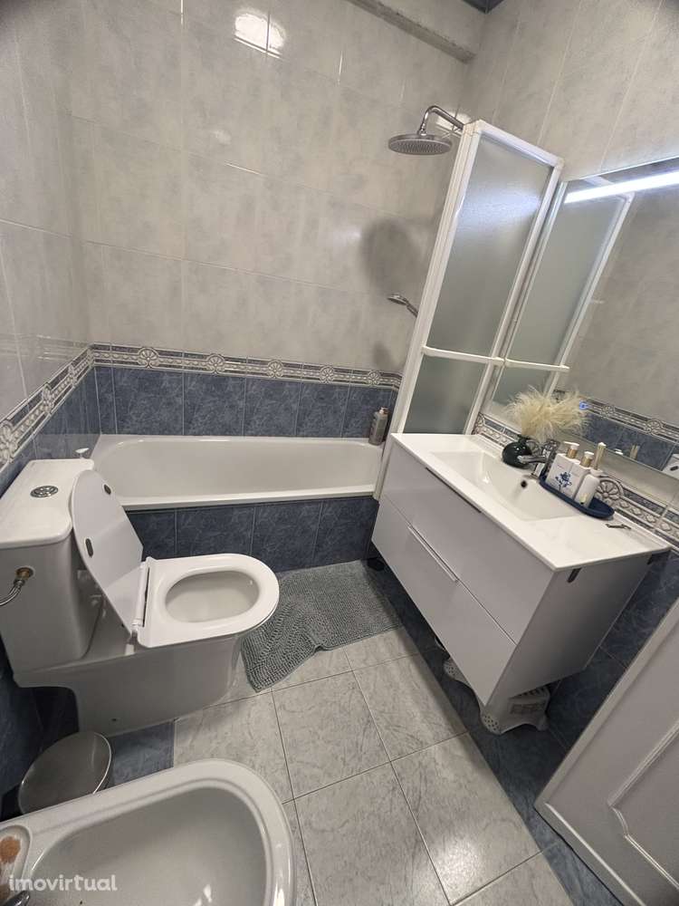 Quarto suite (com WC particular) para casal para arrendar - Grande imagem: 4/12