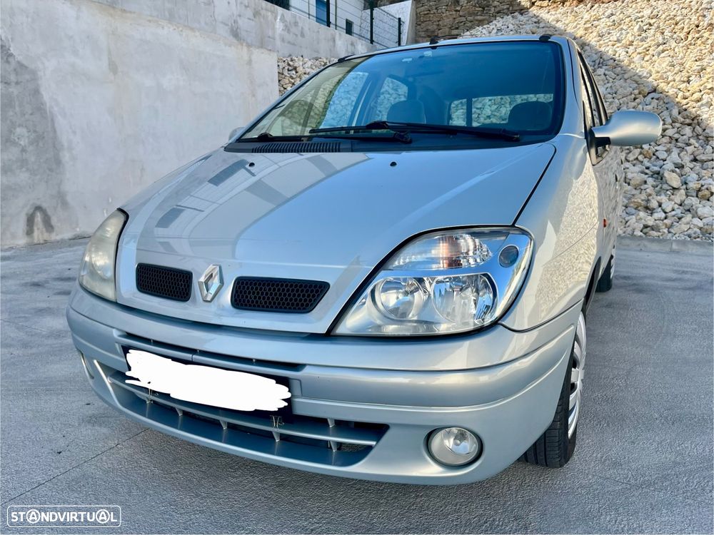 Renault Mégane Scénic 1.4 16V RT - 8