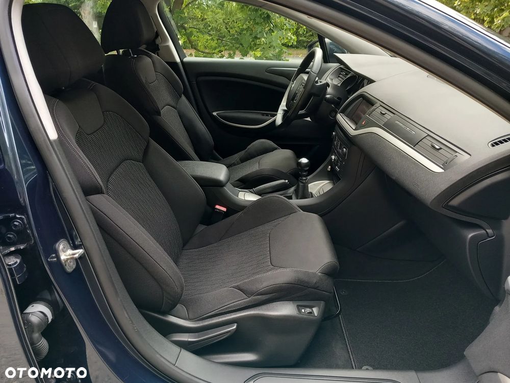 Citroën C5 2.0 HDi Dynamique Equilibre Navi - 8