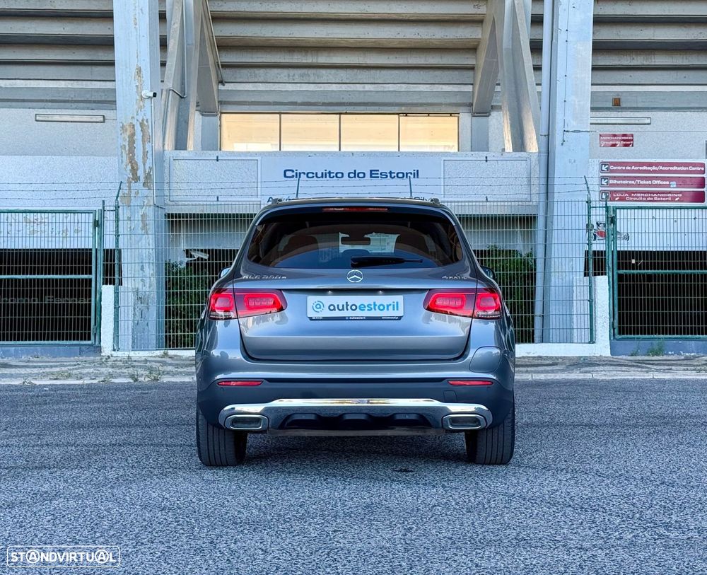 Mercedes-Benz GLC 300 e 4Matic - 4