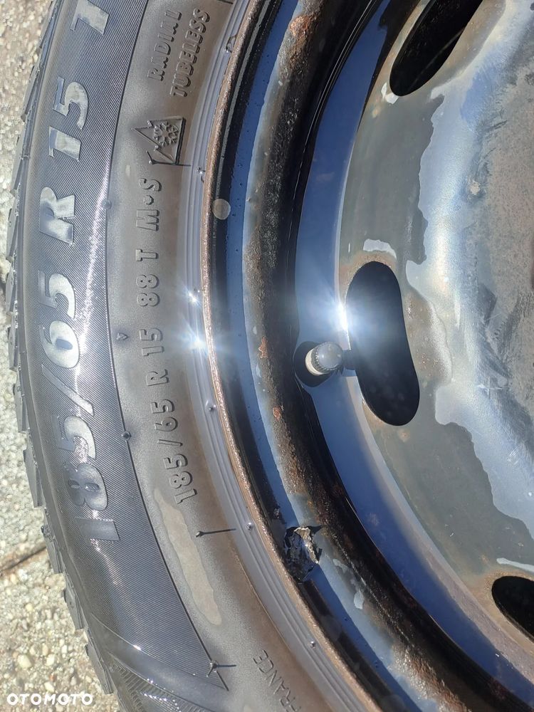 Peugeot 207 felgi stalowe z oponami zima 185/65 R15 4x108 - 5