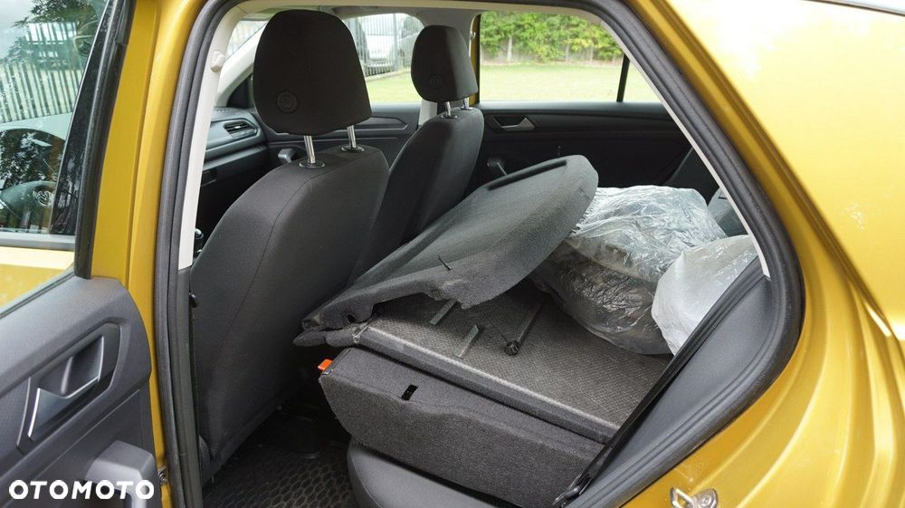 Volkswagen T-Roc - 9