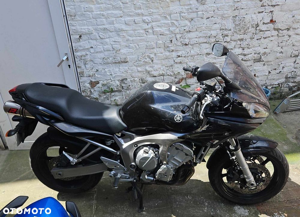 Yamaha FZ6 - 2