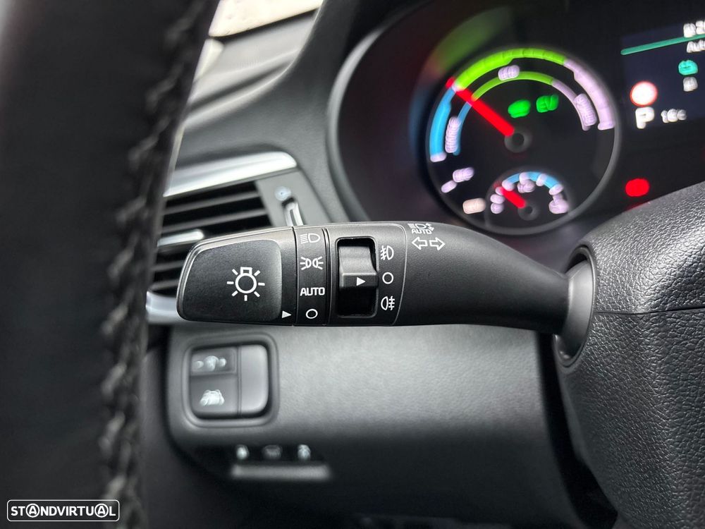 Kia Optima SW 2.0 CVVT PHEV - 19
