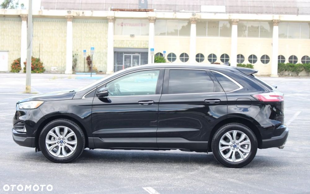 Ford Edge - 2
