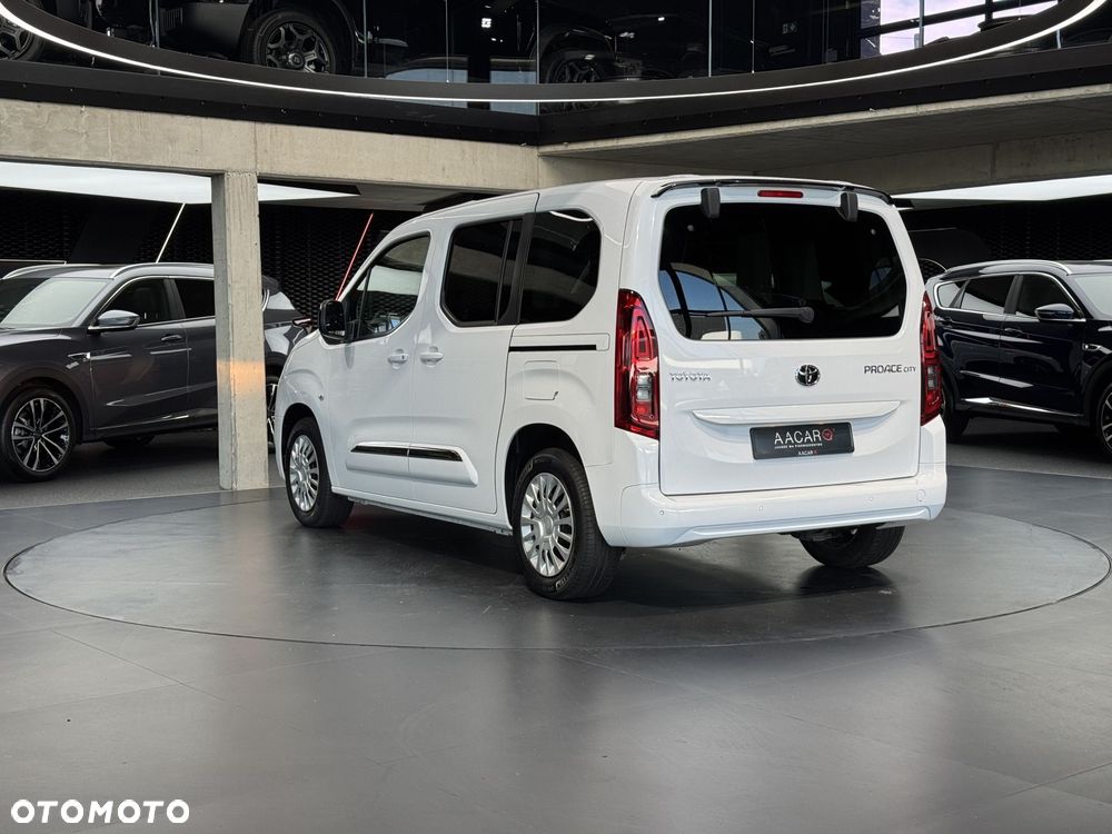 Toyota Proace City Verso 1.5 D-4D Business - 4