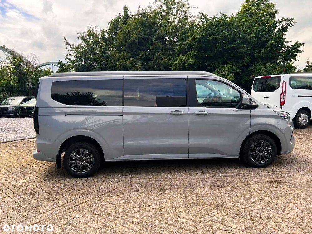 Ford Tourneo Custom - 5