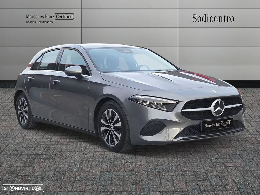 Mercedes-Benz A 200 Standard - 2