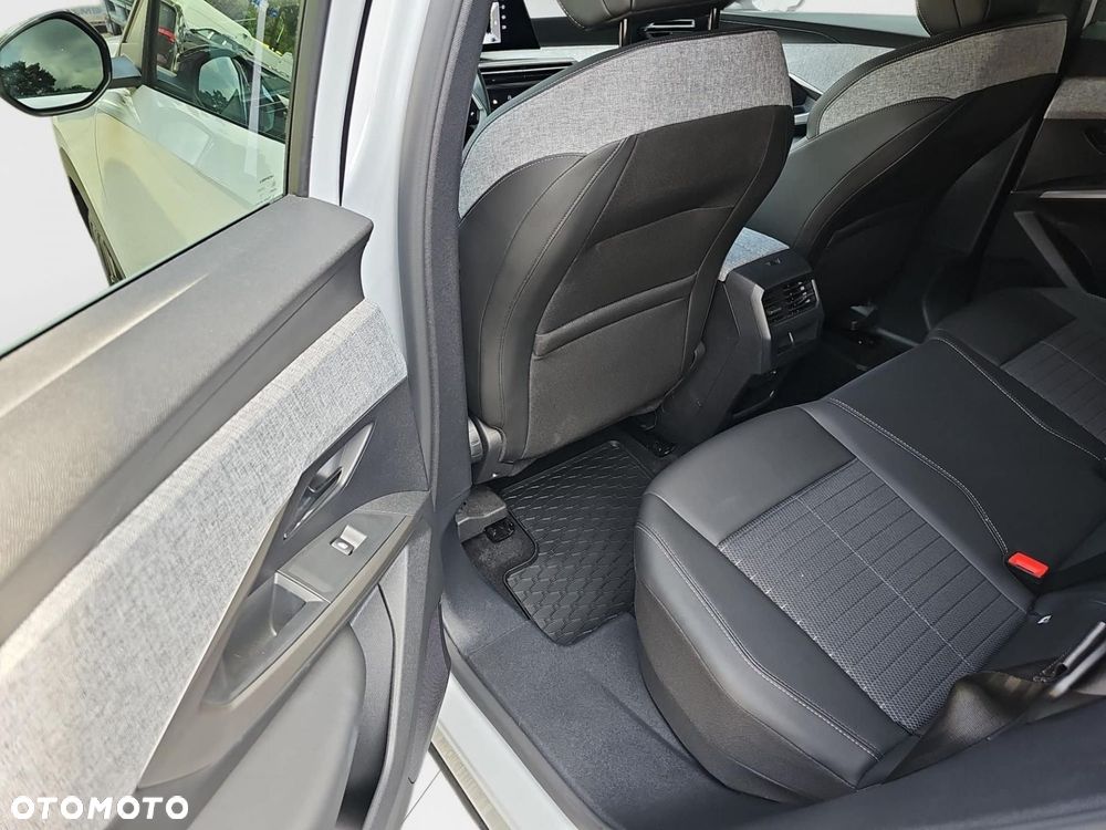 Peugeot 3008 - 13