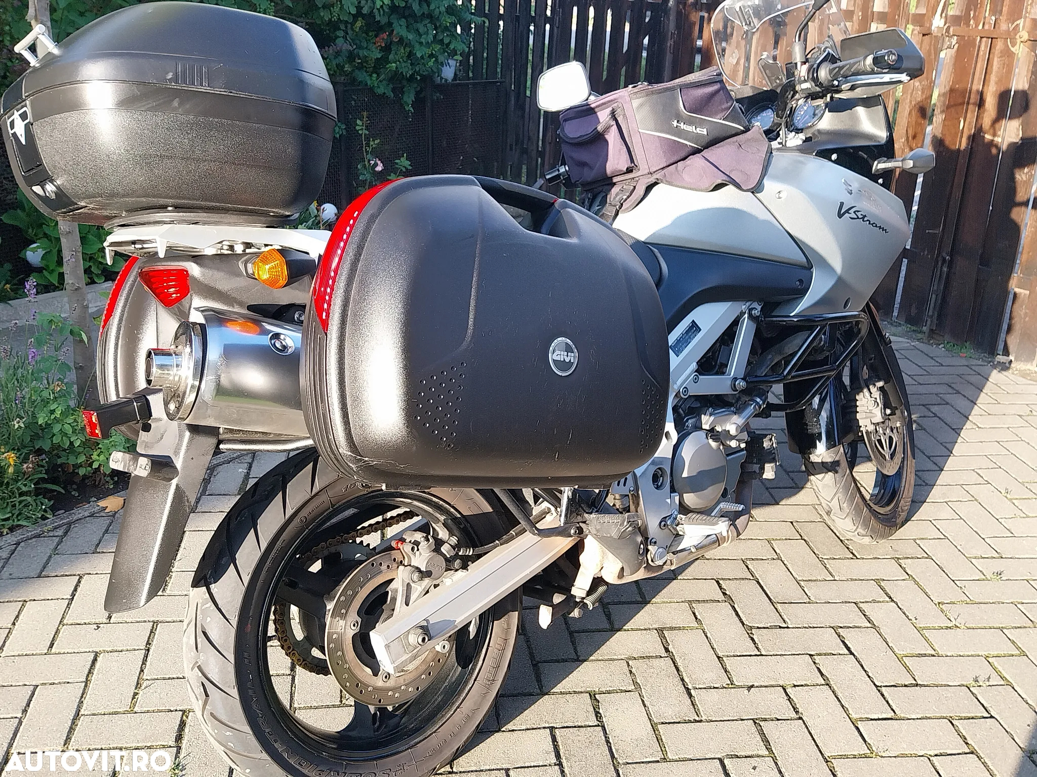 Suzuki DL 650 V-Strom - 3
