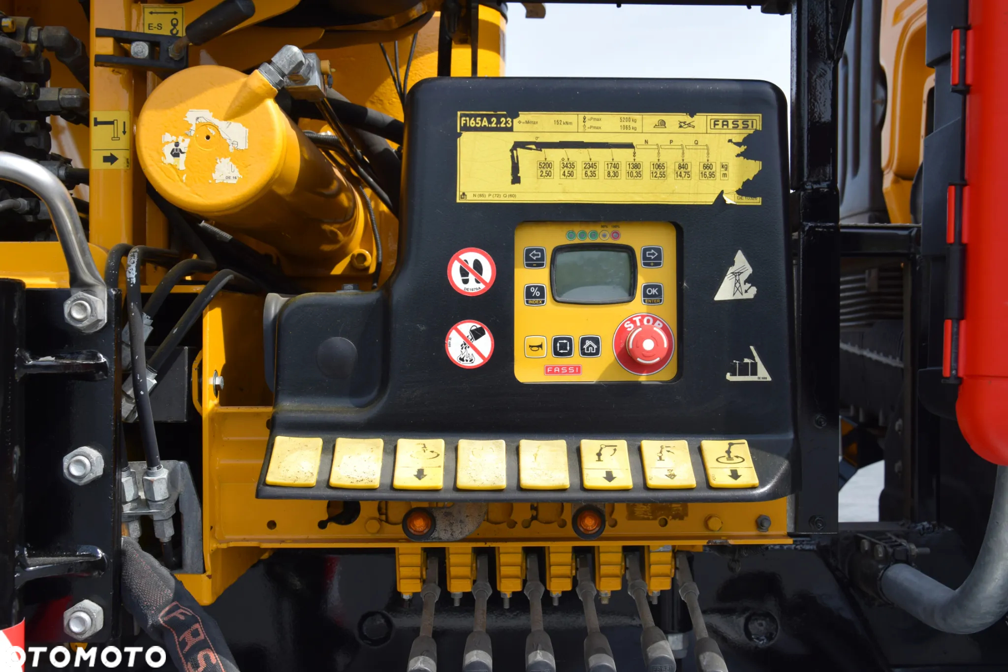 MAN TGS 26.400 / 6x4 / EURO 6 / UDT / HDS FASSI 165 / WYSUW x3 / ROTATOR / CHWYTAK / STEROWANIE RADIOWE / WZMOCNIONA RAMA / WYWROTKA / HYDROBURTA / AUTOMAT / 2017 / NOWE OPONY - 100% / NISKI PRZEBIEG / STAN IDEALNY / SPROWADZONY - 21