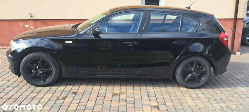 BMW Seria 1 118d - 5