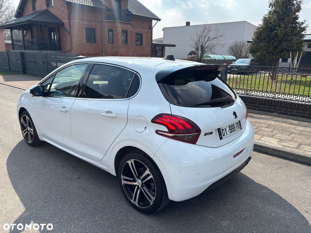 Peugeot 208 PureTech 110 Stop & Start Tech Edition - 9