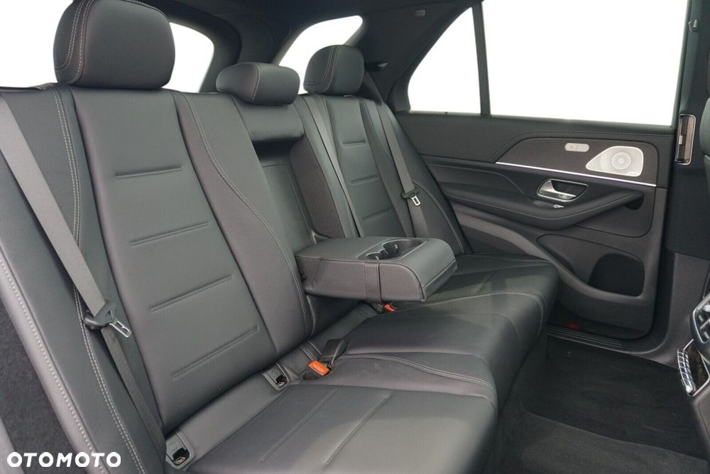 Mercedes-Benz GLE - 10