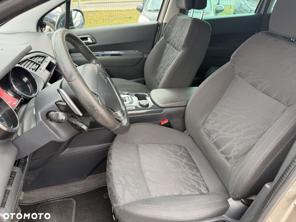 Peugeot 3008 HDi 160 Automatik Active - 15